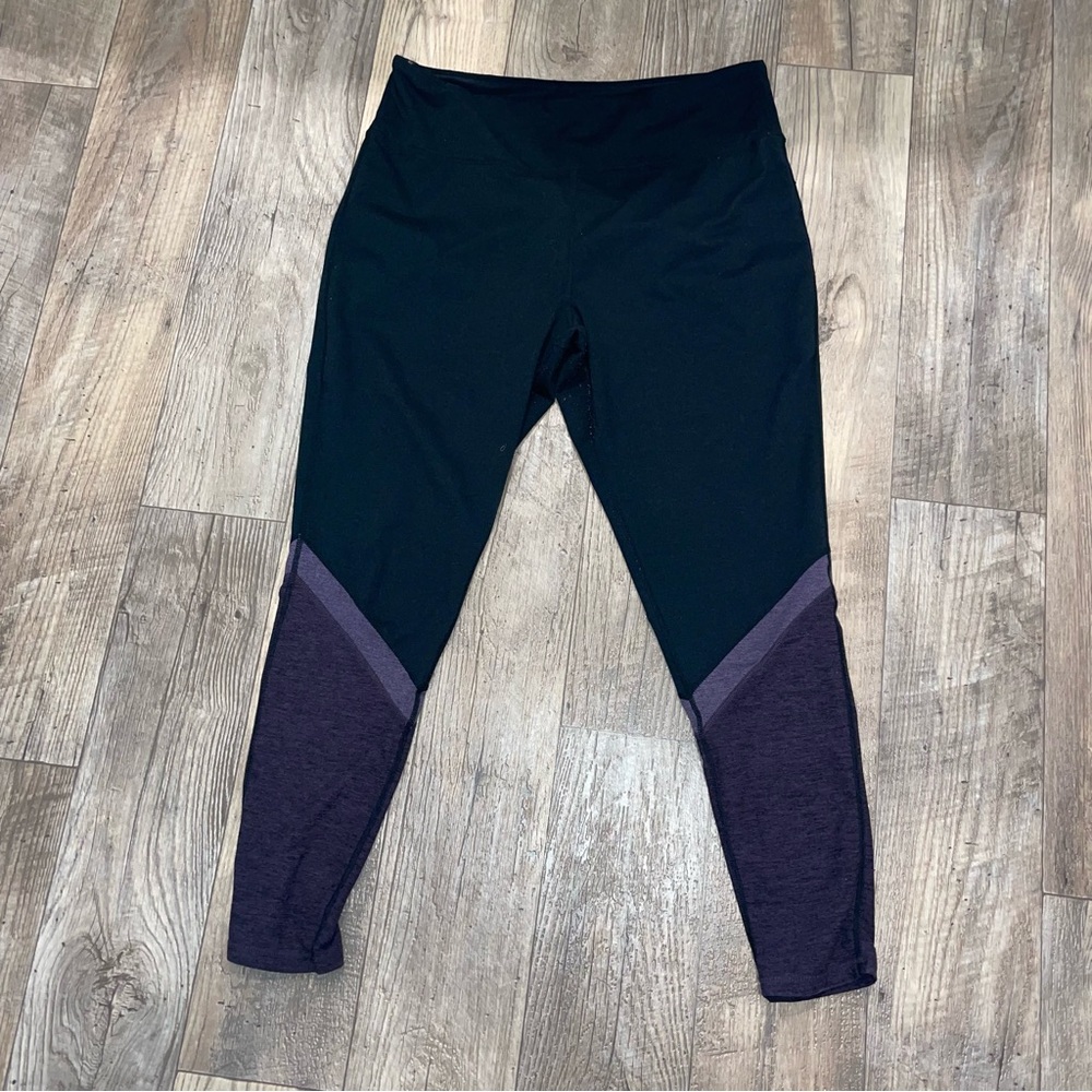 Athleta Black and Purple Women's Leggings